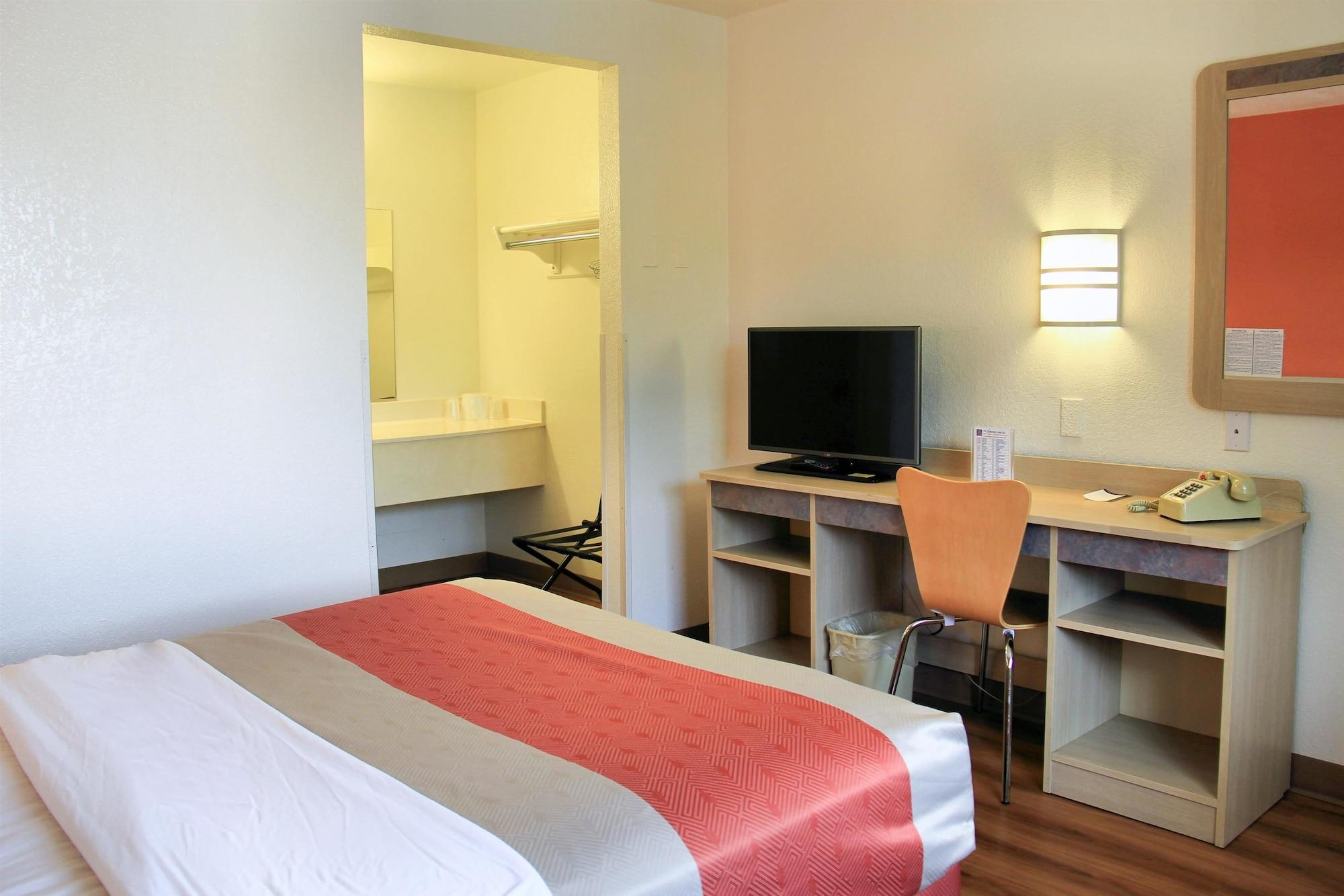 Motel 6-Enfield, Ct - Hartford Kültér fotó
